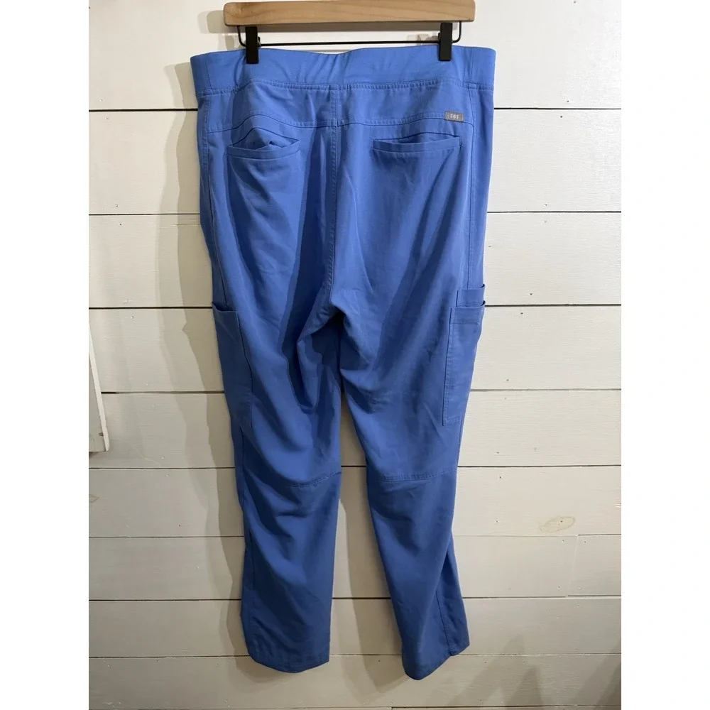 Figs scrubs material comfortable